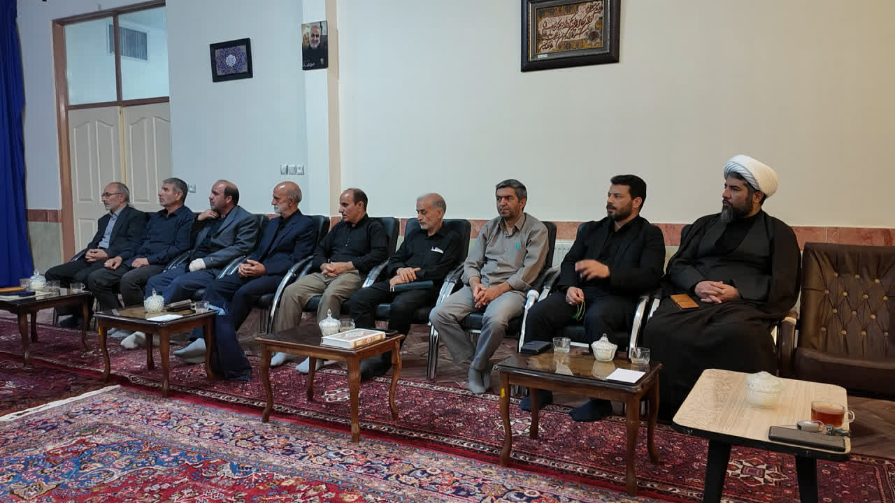 مسئول جدید ستادبازسازی عتبات عالیات شهرستان آذرشهرمعرفی شد  