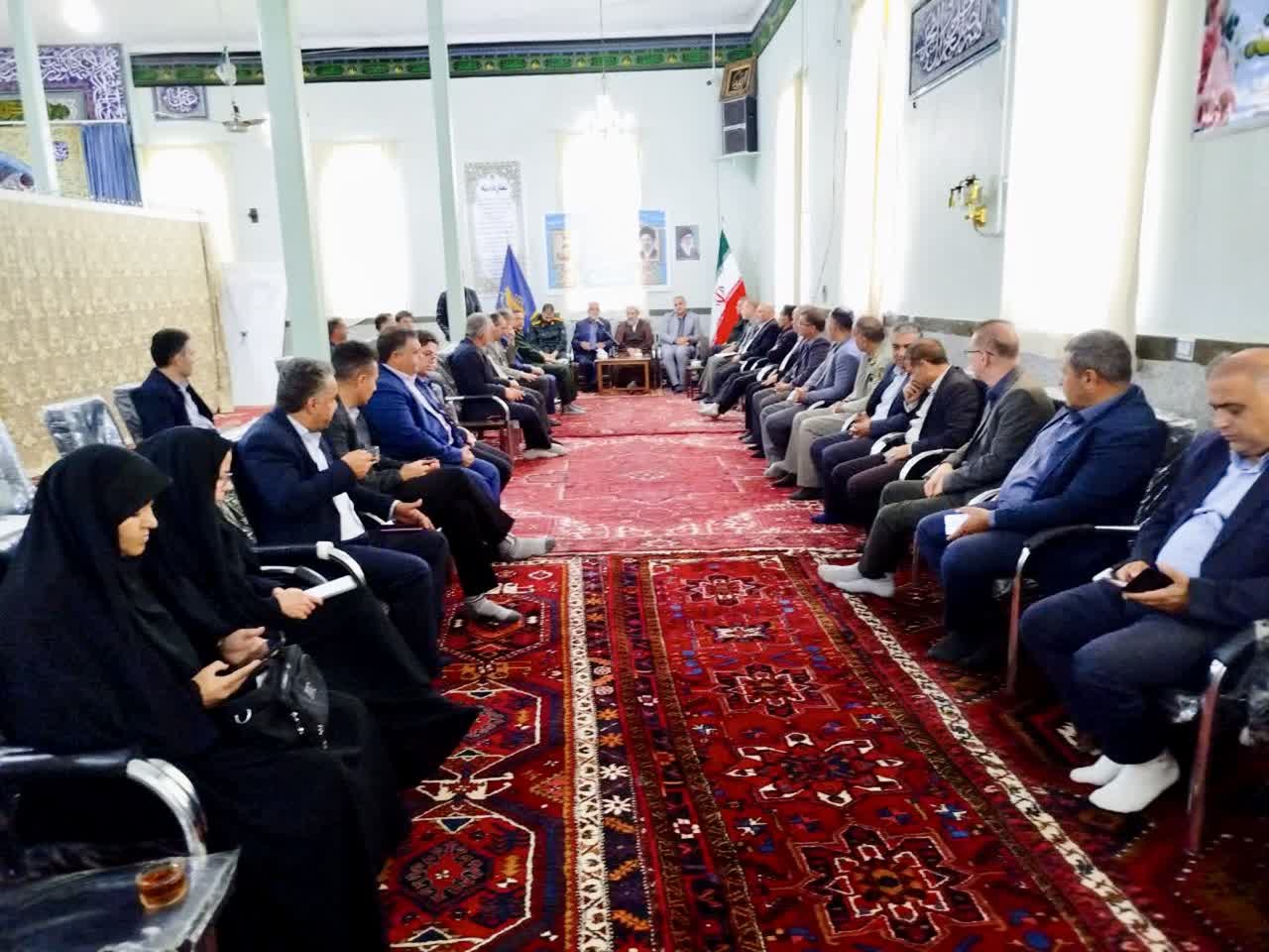 آیین تودیع ومعارفه رئیس ستادتوسعه و بازسازی عتبات عالیات شهرستان هوراند