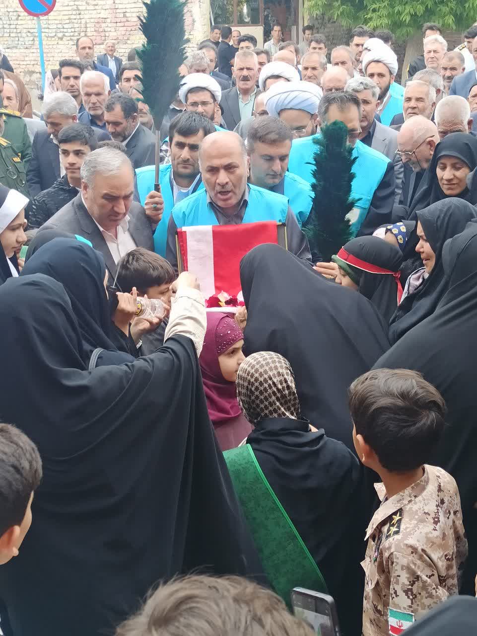 بوی بهشت در کوچه‌های لیلان پیچید  