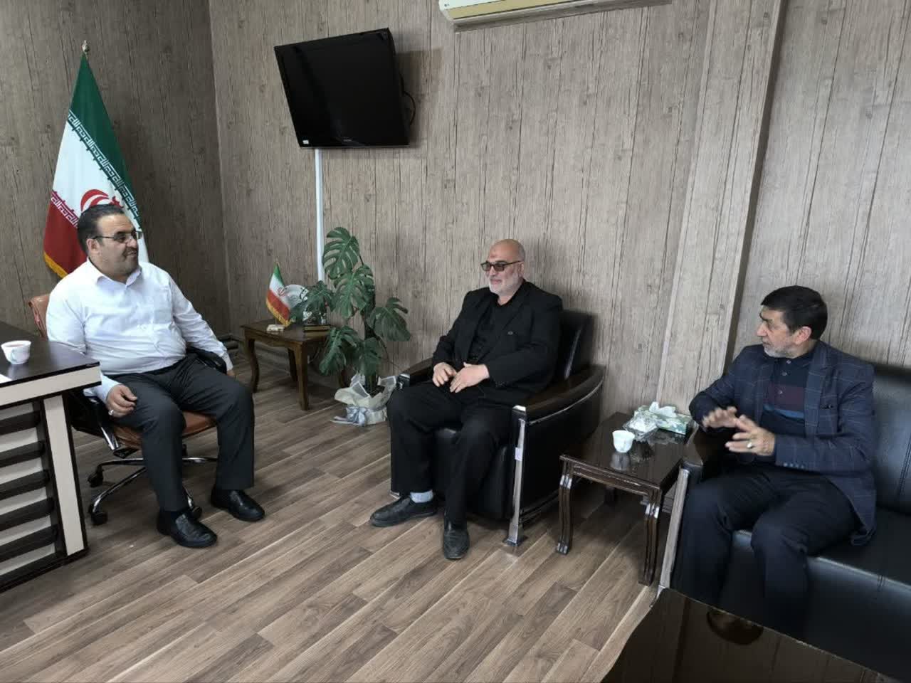 دیدار رئیس ستاد توسعه و بازسازی عتبات عالیات شهرستان سراب با فرماندار شهرستان سراب در خصوص برنامه سالانه ۱۴۰۵  
